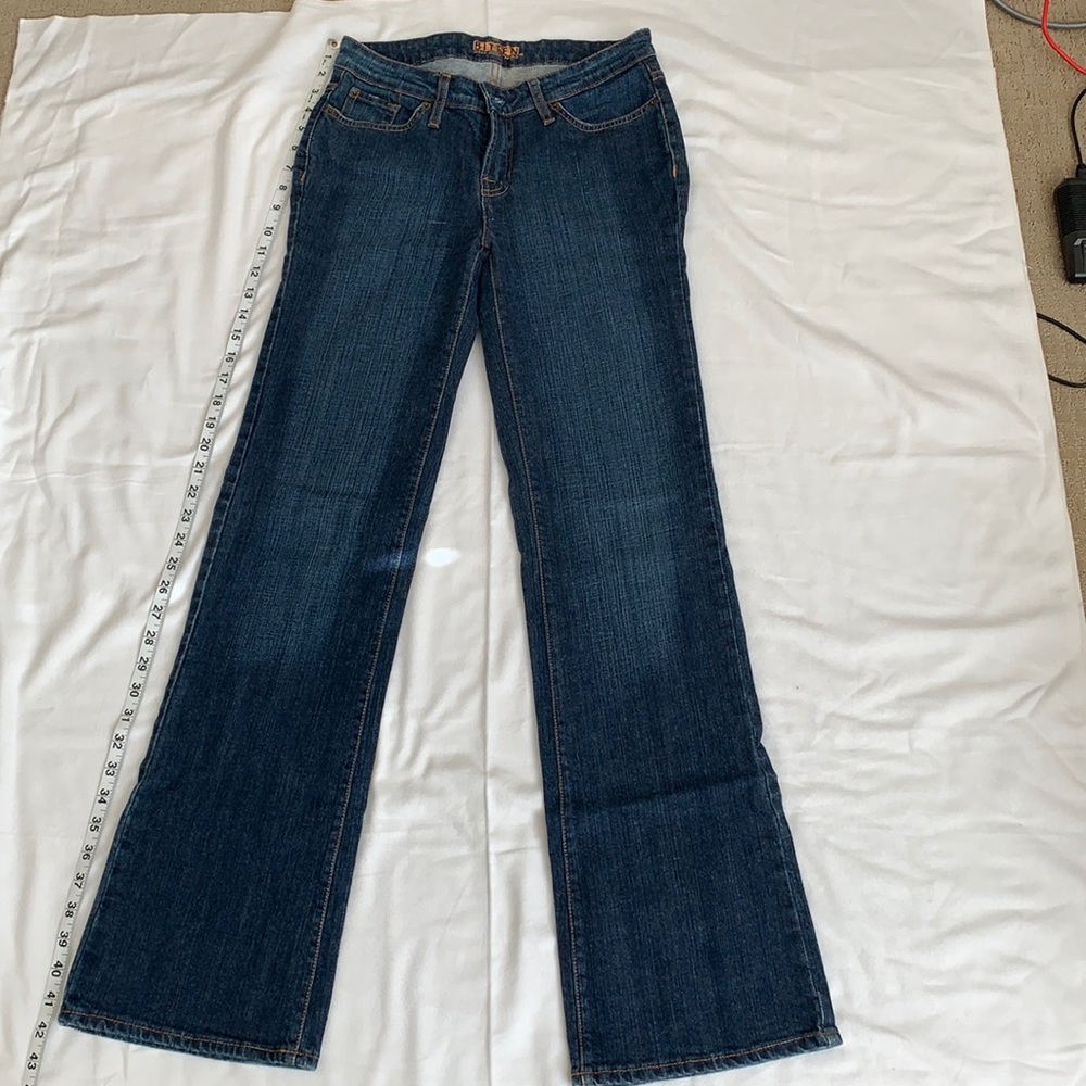 Bitten Sarah Jessica Parker, Blue jeans, Size 2